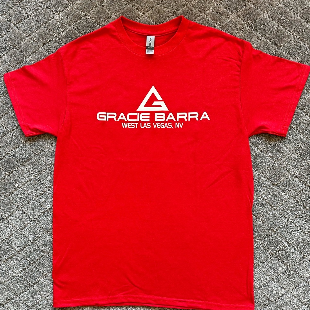 GRACIE BARRA JIU-JITSU Red Short Sleeve M size Adult T-Shirt